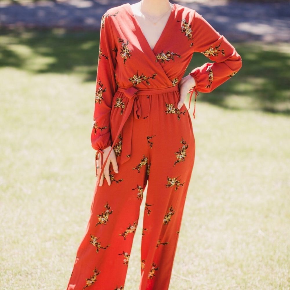 AMUSE Floral Jumpsuit size XS
